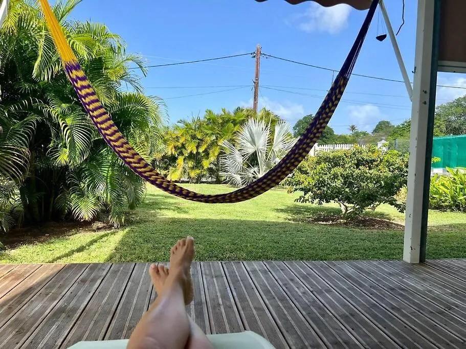 Bungalow Cosy Dans Jardin Tropical Saint-Francois  Holiday home Saint-Francois (Grande-Terre)